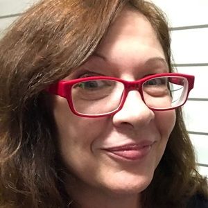 Meet your Posher, Cindy simon